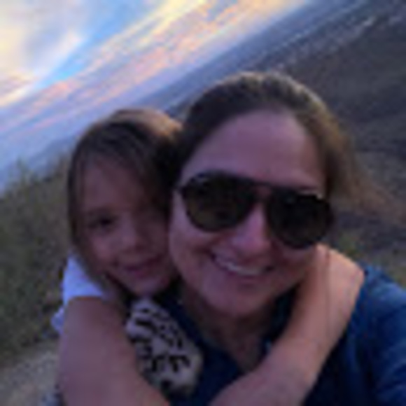 Meet your Posher, Andrea - Picture 1 of 1